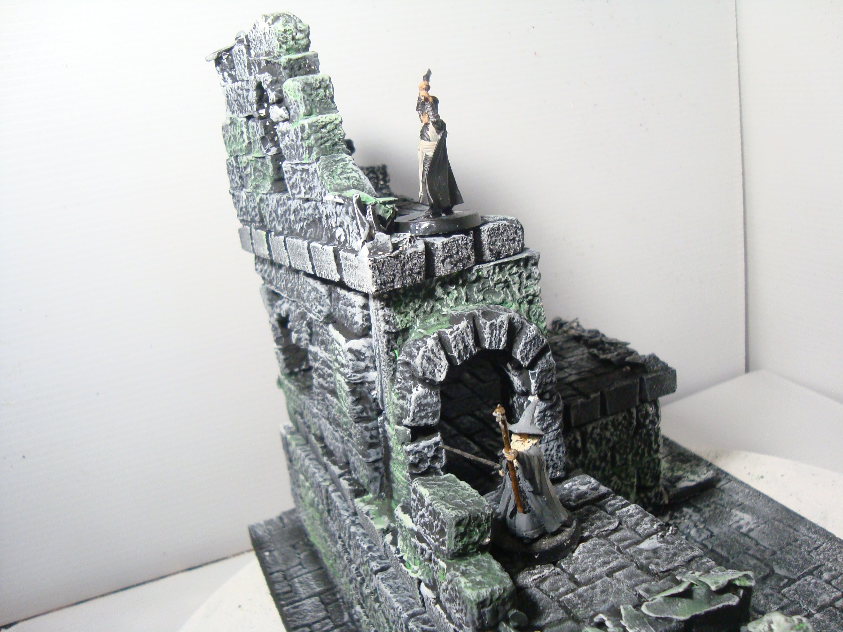 28mm Fantasy Ruins – Modular Wargaming Terrain for Tabletop & Dioramas